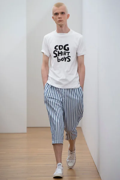 Look 1